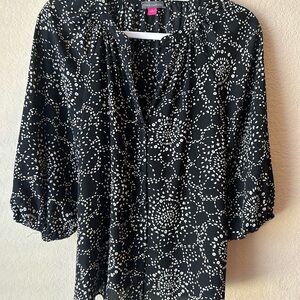Vince Camuto Black and White Patterned Blouse